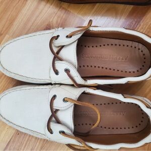 Allen Edmonds Men's Off-White Boat Shoes